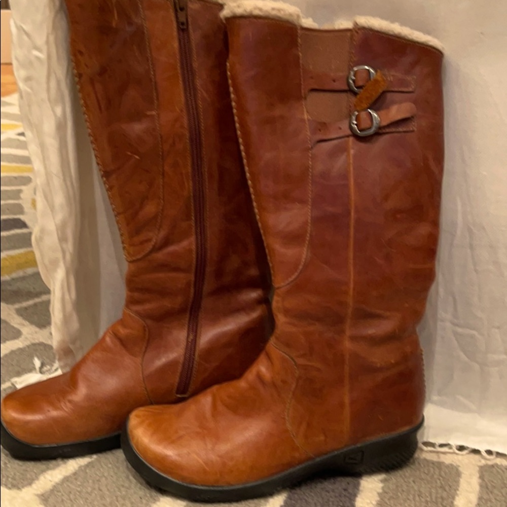 Keen Bern high boot, crouton, 8.5M
